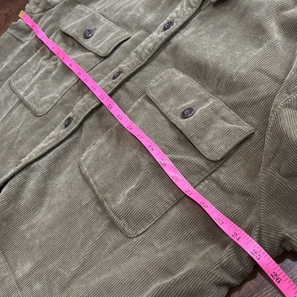 FAHERTY Olive Green cropped corduroy button down overshirt size XL - Picture 7 of 9